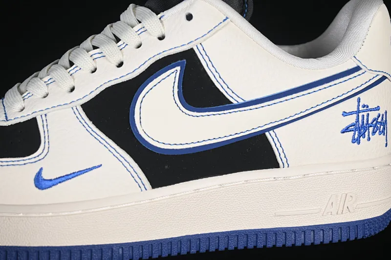All categories Nk Air Force 1 Air Force series Nk Air Force 1 Low Air Force low-top Nike Air Force 1'07 Low White and black contrasting sapphire blue Air Force 1 low-top casual sneakers DN1688-811